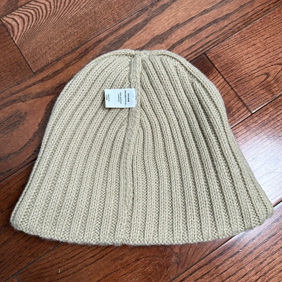 Women’s Adidas Beige Ribbed Knit Beanie - Picture 6 of 7